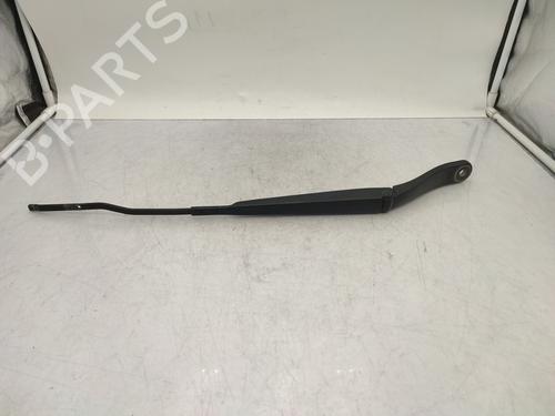 Used Front windshield wiper arm CITROËN DS3 (SA_) 1.6 VTi 120 (120 hp) 25897103
