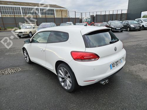 Dashboard VW SCIROCCO III (137, 138) 2.0 TDI | BP23761761C46  - Image 14