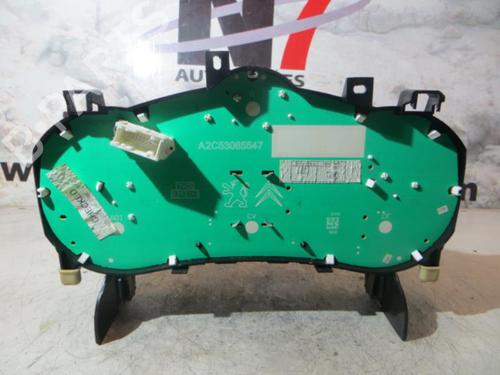 Used Instrument cluster Instrument cluster PEUGEOT 207 (WA_, WC_) 1.4 HDi (68 hp) 23680946 23680946