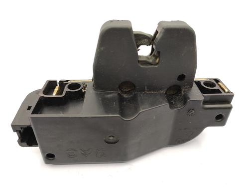 tailgate-lock-citroen-c4-coupe-la_-2004-2005-2006-2007-2008-2009-2010-2011-2012-2013-23718502 main image