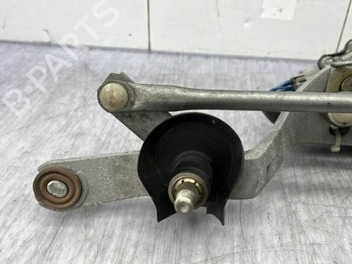 Used Front wiper motor TOYOTA AURIS (_E15_) 2.0 D-4D (ADE150_, ADE150R) (126 hp) 23750353