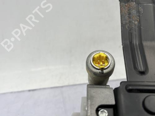 Used Front right seatbelt Front right seatbelt NISSAN X-TRAIL I (T30) 2.2 Di 4x4 (114 hp) 23754378 23754378