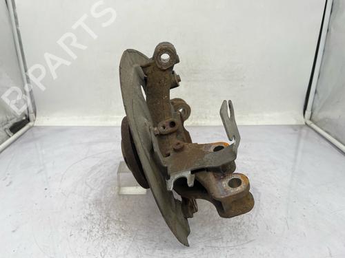 Used Right front steering knuckle Right front steering knuckle PEUGEOT 5008 II (MC_, MJ_, MR_, M4_) 2.0 BlueHDi 150 (MJAHXW, MJAHXH, MJAHXN, MJAHXV, MJAHXG) (150 hp) 36819269 36819269
