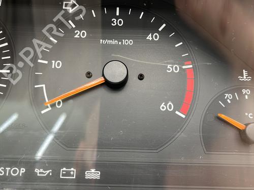 Used Instrument cluster Instrument cluster PEUGEOT 605 (6B) 2.1 Turbo Diesel (109 hp) 32506779 32506779