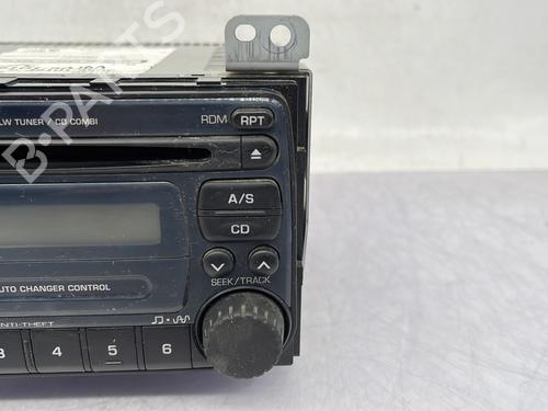 Used Radio Radio SUZUKI GRAND VITARA I (FT, HT) 2.0 HDI 110 16V 4x4 (SQ420D, TD83V, JA420WD) (109 hp) 33206178 33206178