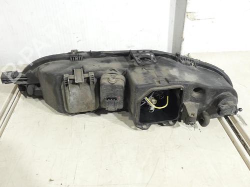 Used Right headlight Right headlight FIAT BRAVA (182_) 1.9 TD 100 S (182.BF) (100 hp) 23697182 23697182