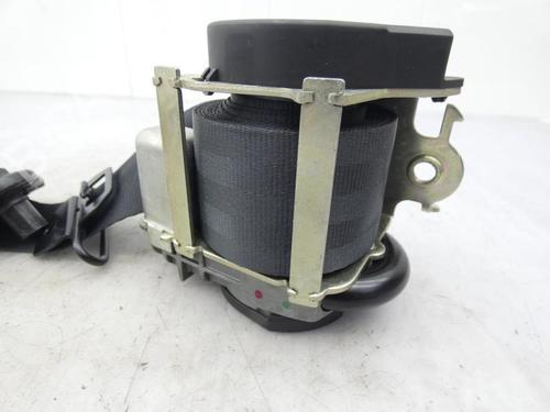Used Front right seatbelt Front right seatbelt RENAULT MEGANE III Hatchback (BZ0/1_, B3_) 1.5 dCi (106 hp) 23699847 23699847