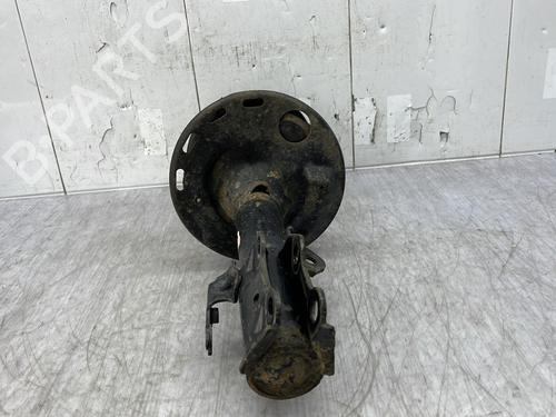 right-front-shock-absorber-toyota-verso-_r2_-2009-2010-2011-2012-2013-2014-2015-2016-2017-2018-32187651 main image