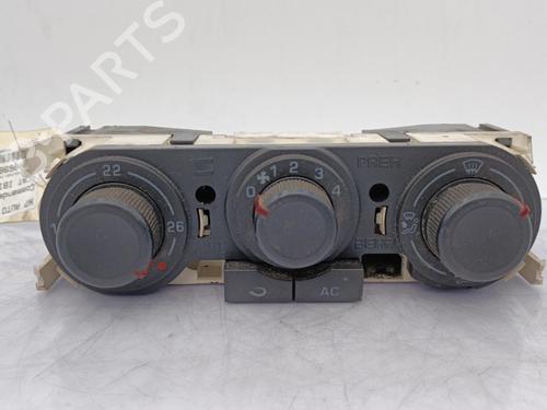 AC Styreenhet / Manøvreringsenhet SEAT IBIZA III (6L1) 1.9 TDI (100 hp) 23687287