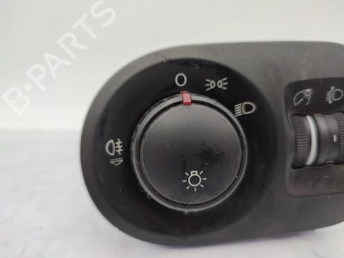 Headlight switch SEAT TOLEDO III (5P2) 1.9 TDI | BP23685420I24 