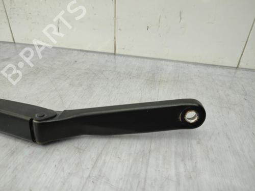 Front windshield wiper arm PEUGEOT 308 SW I (4E_, 4H_) 1.6 HDi | BP23722187C143 
