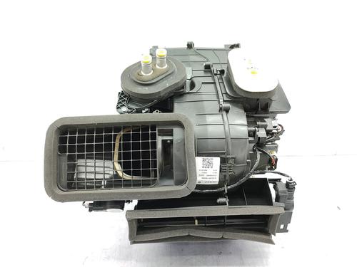 Heater matrix box RENAULT CLIO V (B7_) 1.5 Blue dCi 100 (B7AD) | BP23758493M61 - Image 2