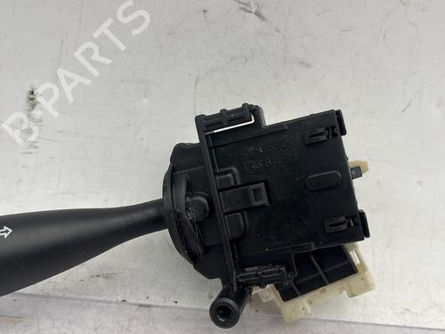 Used Switch Switch TOYOTA RAV 4 II (_A2_) 2.0 D 4WD (CLA20_, CLA21_, CLA20R, CLA21R) (116 hp) 30751066 30751066