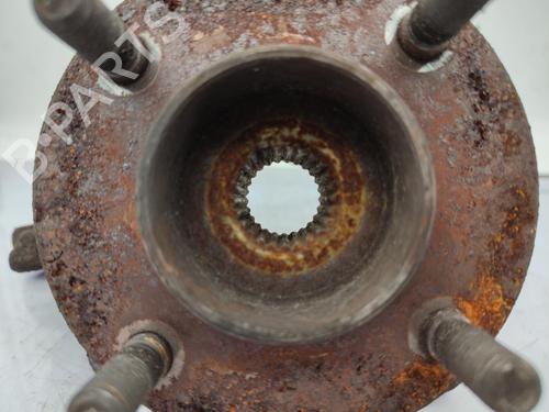 Used Left front steering knuckle Left front steering knuckle FORD FIESTA VI (CB1, CCN) 1.6 TDCi (95 hp) 23710479 23710479