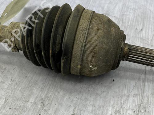 Used Left front driveshaft Left front driveshaft RENAULT RAPID Box Body/MPV (F40_, G40_) 1.2 (54 hp) 23706610 23706610