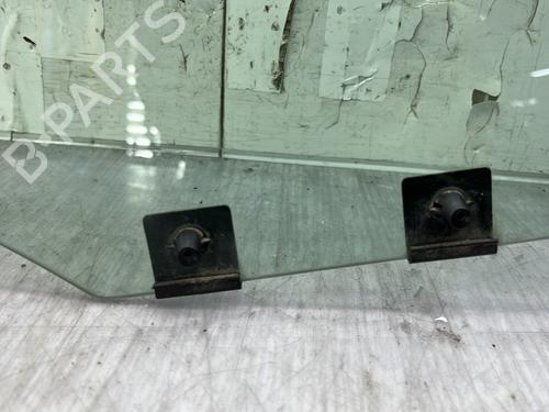 front-right-door-window-renault-clio-iv-bh_-2012-2013-2014-2015-2016-2017-2018-2019-2020-2021-32416518 main image