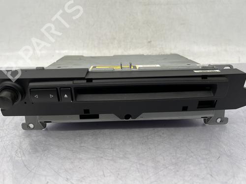 Used Radio Radio BMW 5 (E60) 525 d (177 hp) 33236074 33236074