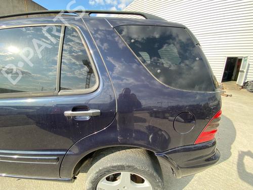 Used Rear left door window Rear left door window 37494014 37494014