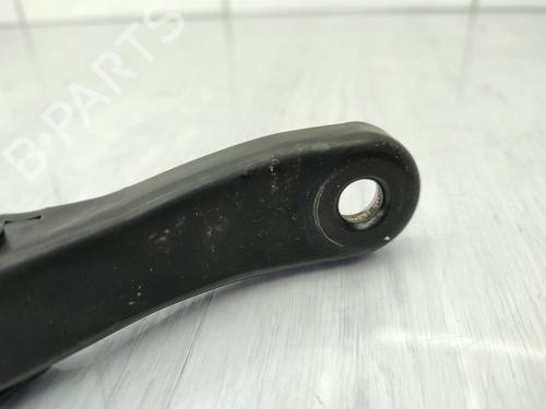 Front windshield wiper arm PEUGEOT 2008 I (CU_) 1.6 HDi | BP23713261C143 