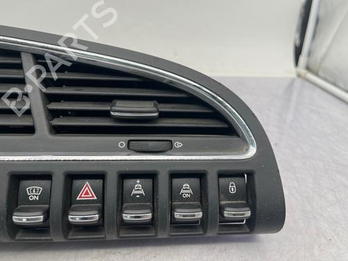 Luftventilen Luftventilen PEUGEOT 3008 I MPV (0U_) 2.0 HDi (163 hp) 37079309 37079309
