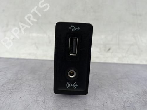 Used Electronic module VW GOLF VII (5G1, BQ1, BE1, BE2) 1.2 TSI (105 hp) 23758286