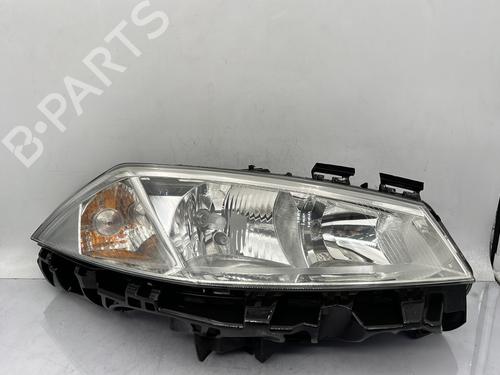 Used Right headlight RENAULT MEGANE II (BM0/1_, CM0/1_) 1.6 16V (BM0C, CM0C) (113 hp) 30125611