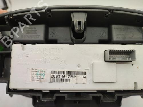 display-monitor-renault-megane-iii-hatchback-bz01_-b3_-2008-23663002 main image