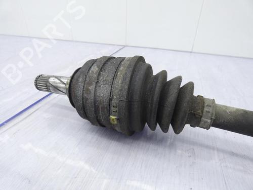 Used Left front driveshaft OPEL CORSA B (S93) 1.4 i (F08, F68, M68) (60 hp) 23700528