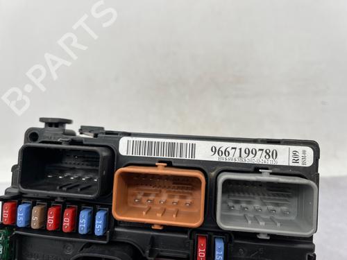 Fuse box CITROËN C3 II (SC_) 1.4 HDi 70 (SC8HZC, SC8HR0, SC8HP4) | BP40499236E1 - Image 2