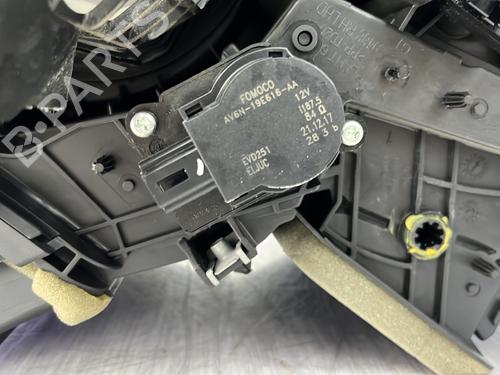 Heater matrix box FORD C-MAX II (DXA/CB7, DXA/CEU) 1.0 EcoBoost | BP29839318M61