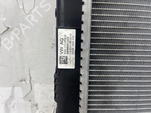 Used Water radiator Water radiator 37743825 37743825
