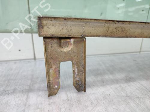 Front right door window ALFA ROMEO 166 (936_) 2.4 JTD (936AXA00, 936A3B00) | BP23704430C19 