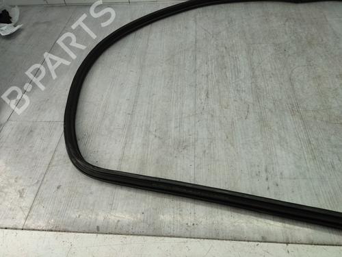 Rubber door seal BMW 1 (E87) 116 d | BP24115711C142 
