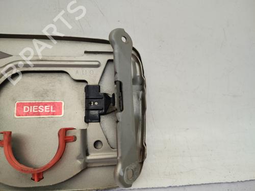 fuel-flap-nissan-primera-p12-2002-23739307 main image