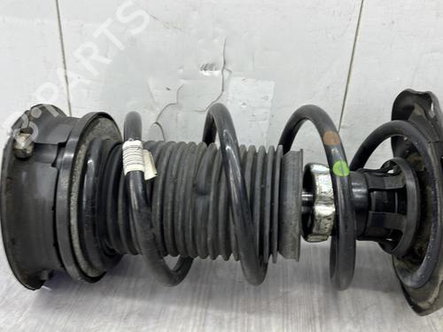 Used Right front shock absorber Right front shock absorber VW GOLF SPORTSVAN VII (AM1, AN1) 1.4 TSI (125 hp) 33652440 33652440