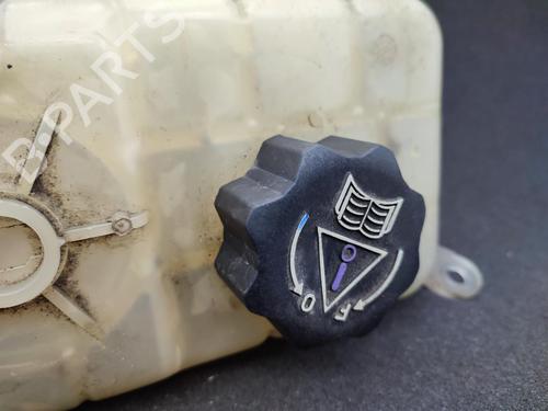 Used Expansion tank CITROËN C5 III Break (RW_) 2.0 HDi 140 (140 hp) 23742060