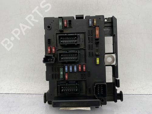 Used Fuse box PEUGEOT 307 Break (3E) 2.0 HDI 110 (107 hp) 28497240