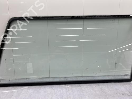 Panel rute bak høyre VOLVO 740 Kombi (745) 2.0 (121 hp) 23701242