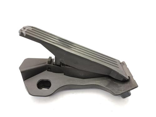 Used Pedal Pedal VW GOLF PLUS V (5M1, 521) 1.4 TSI (122 hp) 23677311 23677311