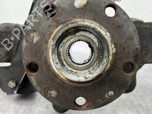 right-front-steering-knuckle-audi-a4-b5-8d2-1994-1995-1996-1997-1998-1999-2000-2001-23705257 main image