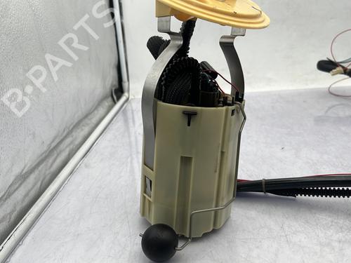 Used Fuel pump Fuel pump VOLVO V70 II (285) [1999-2008] 33773545 33773545