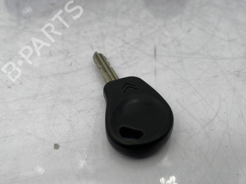 Used Electronic module Electronic module 30854548 30854548