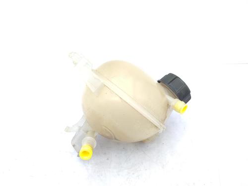 Used Expansion tank PEUGEOT 208 I (CA_, CC_) 1.6 BlueHDi 100 (100 hp) 23728440