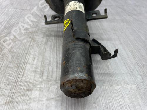 right-front-shock-absorber-renault-kadjar-ha_-hl_-2015-36400955 main image