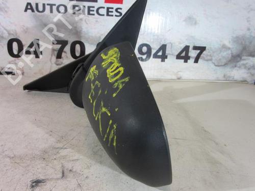 Used Left mirror SKODA FELICIA I (6U1) 1.3 (54 hp) 23668256