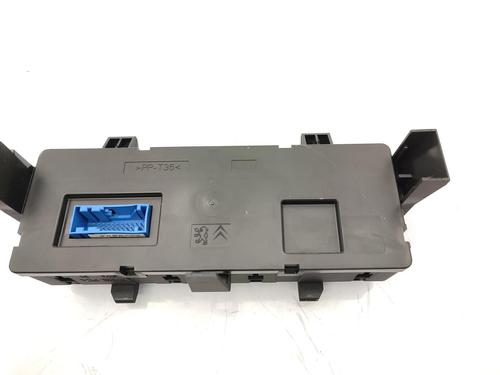 climate-control-peugeot-1007-km_-2005-23705348 main image