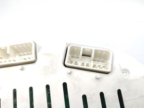 Used Instrument cluster Instrument cluster HYUNDAI TUCSON (JM) 2.0 CRDi (140 hp) 23703074 23703074