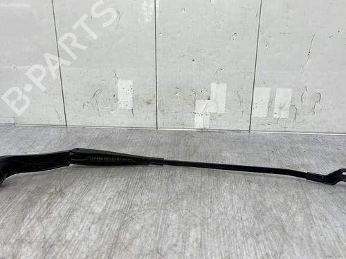 front-windshield-wiper-arm-renault-scenic-iv-j9_-2016-2017-2018-2019-2020-2021-2022-26154490 main image
