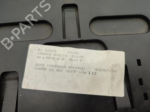 Radio PEUGEOT 607 (9D, 9U) 2.2 HDi | BP23731982E6 