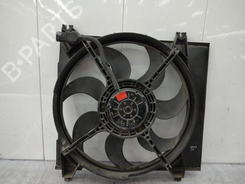 Used Radiator fan HYUNDAI SANTA FÉ I (SM) 2.0 CRDi 4x4 (125 hp) 23730831